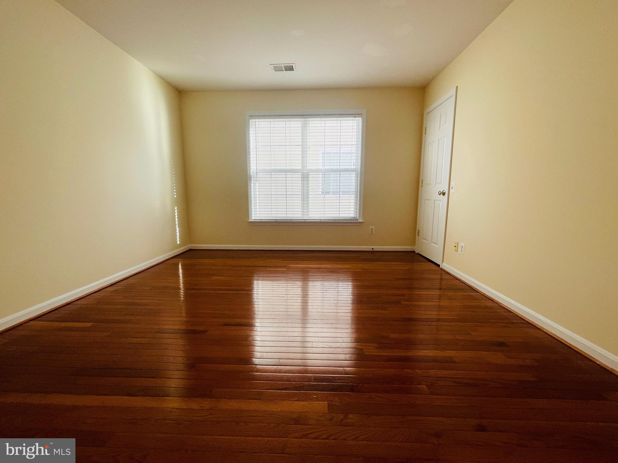 FAIRCREST - Residential Lease