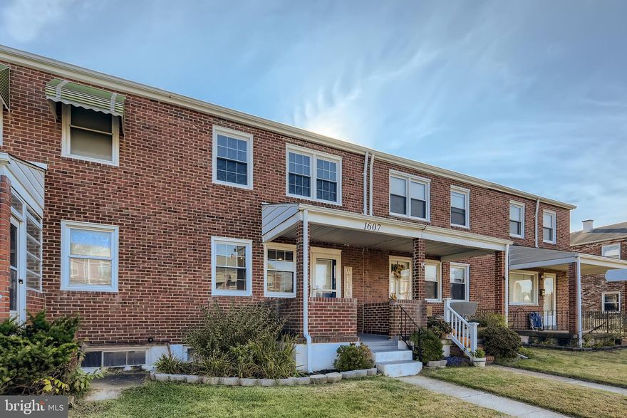 Don't miss out on this beautiful 4 bedroom 2 full bath top notch renovation.   Kitchen with updated cabinets, granite counters, huge breakfast bar and stainless steel appliances.  Laminate on the main level. Updated doors, windows, light fixtures, molding and trim throughout the house. Gorgeous Custom Luxury spa bath on the upper level and 3 nice sized bedrooms with new carpet.  Lower level is completely finished with a family room with a  built in electric fireplace and entertainment center, a full bath, laundry area and an area that could be used for a bedroom  making use of all space.   Walk out to your private patio to the yard with a firepit, shed and your own parking spot.  Make this one #1 on your list