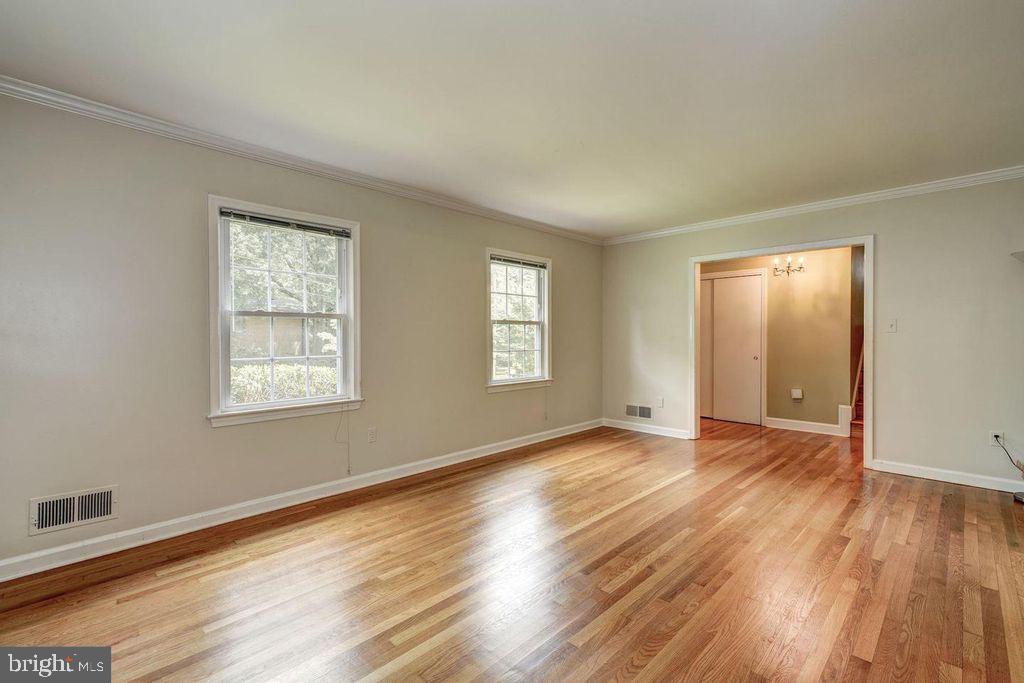 KENWOOD PARK - Residential Lease