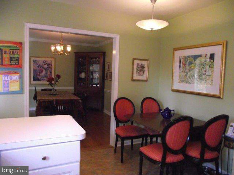 KENWOOD PARK - Residential Lease