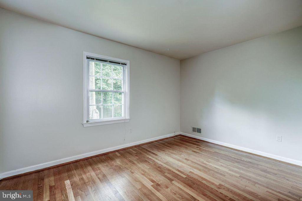 KENWOOD PARK - Residential Lease