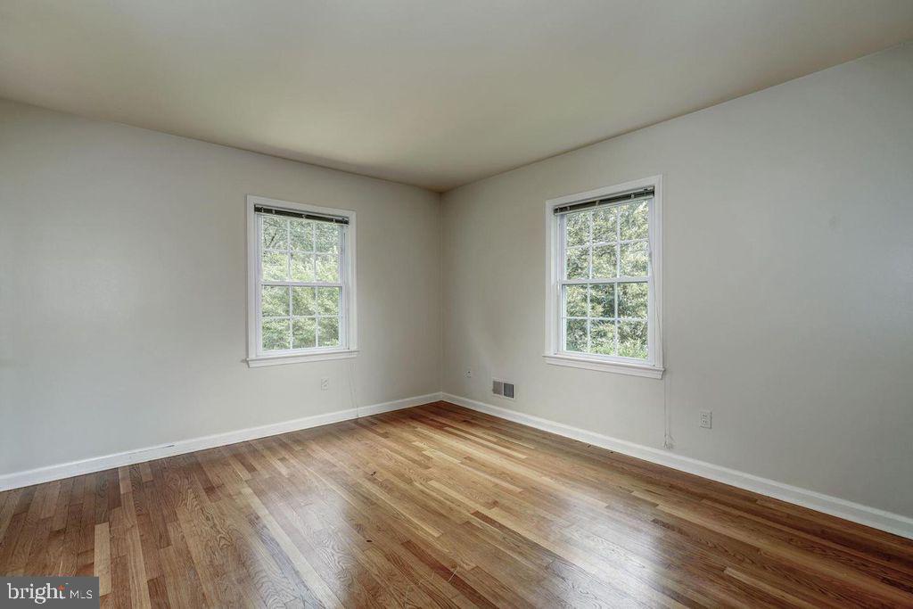 KENWOOD PARK - Residential Lease