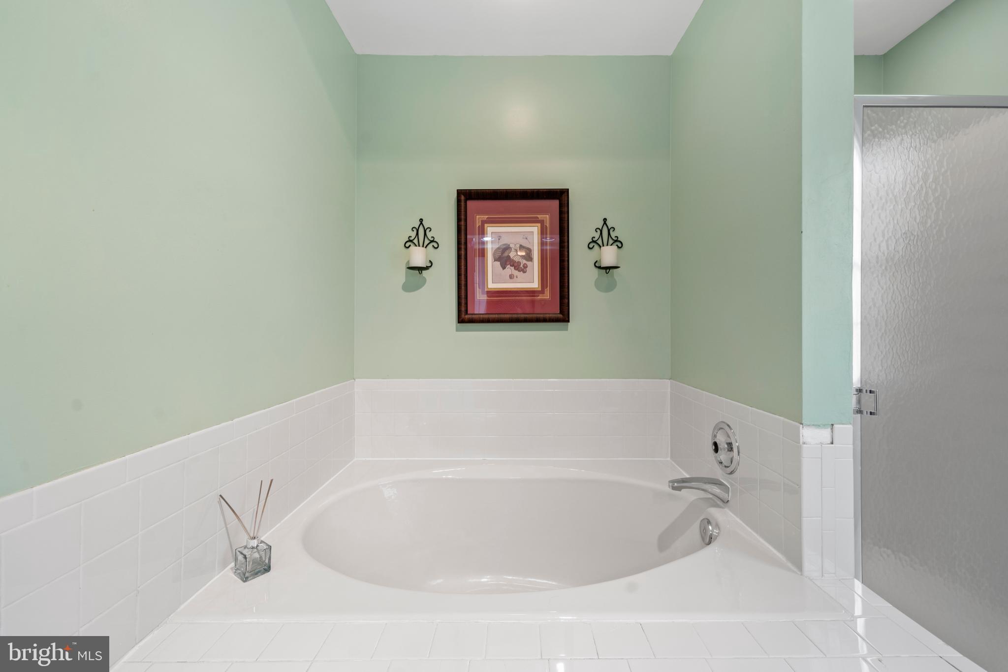 RIVA TRACE - Residential