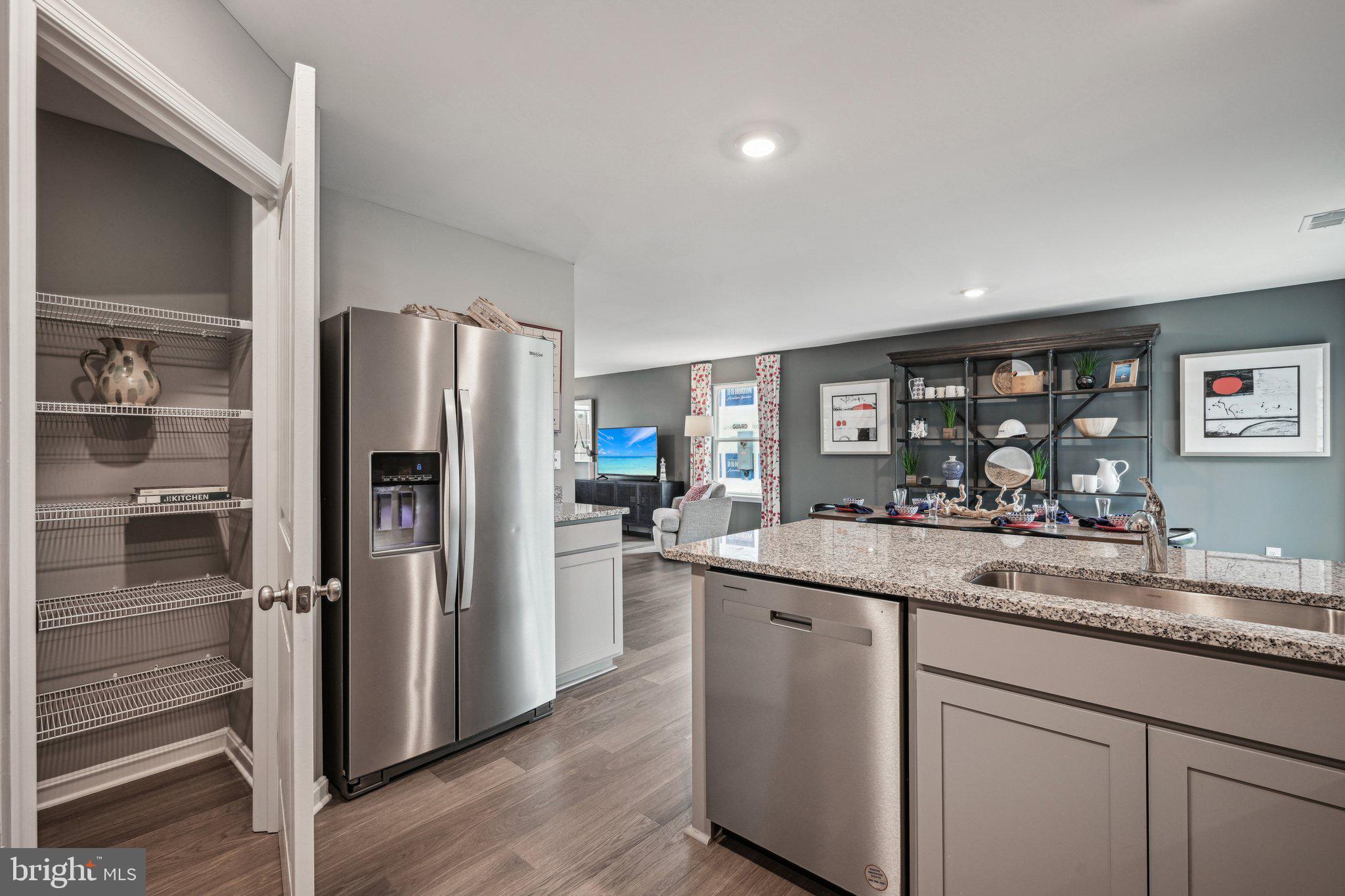 THE GRANARY AT DRAPER FARM - Residential