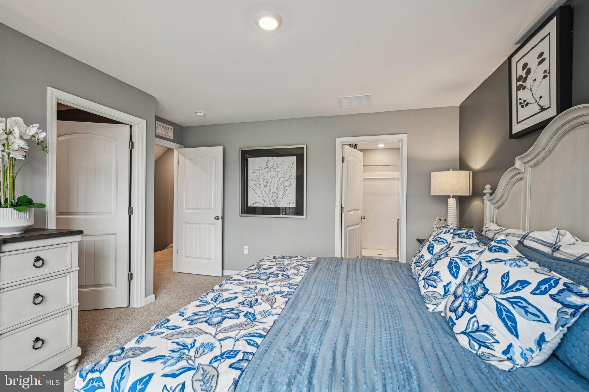 THE GRANARY AT DRAPER FARM - Residential