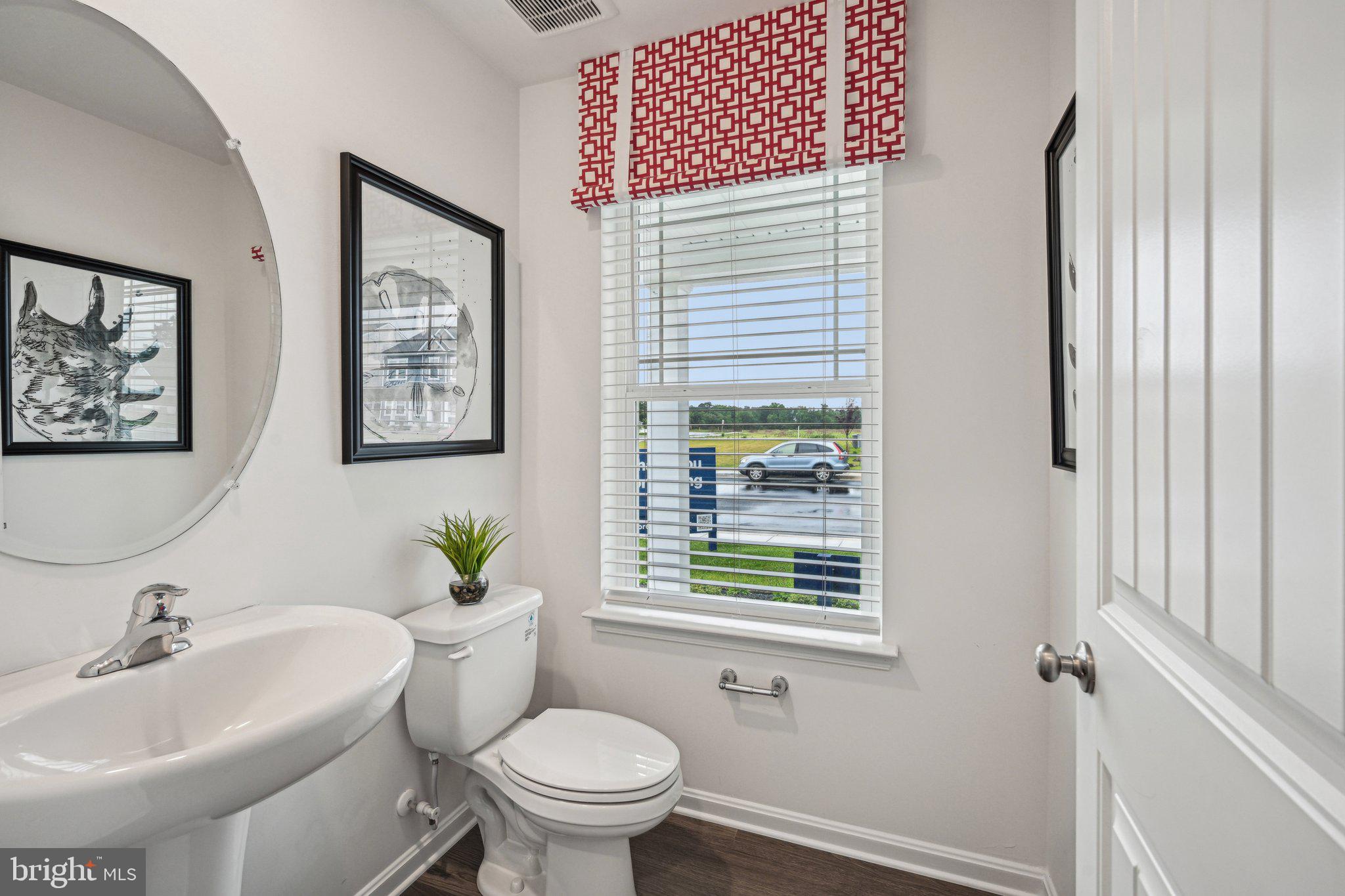 THE GRANARY AT DRAPER FARM - Residential