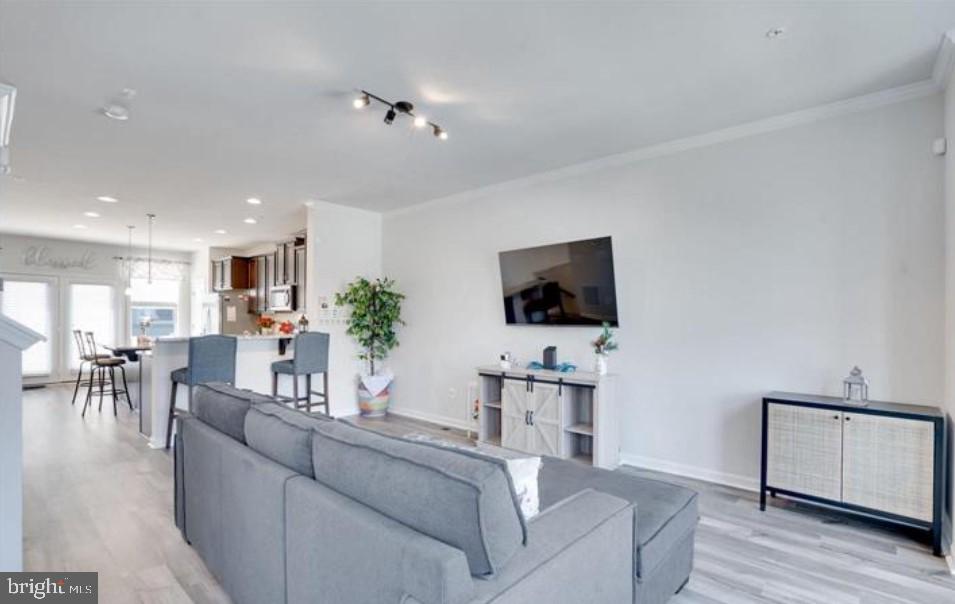 TUSCARORA CREEK - Residential