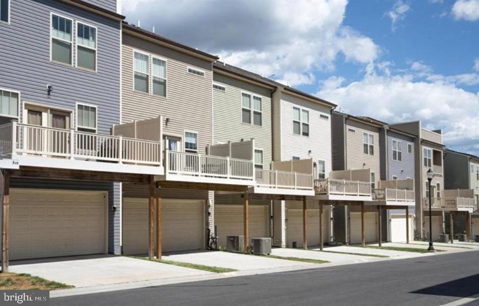 TUSCARORA CREEK - Residential