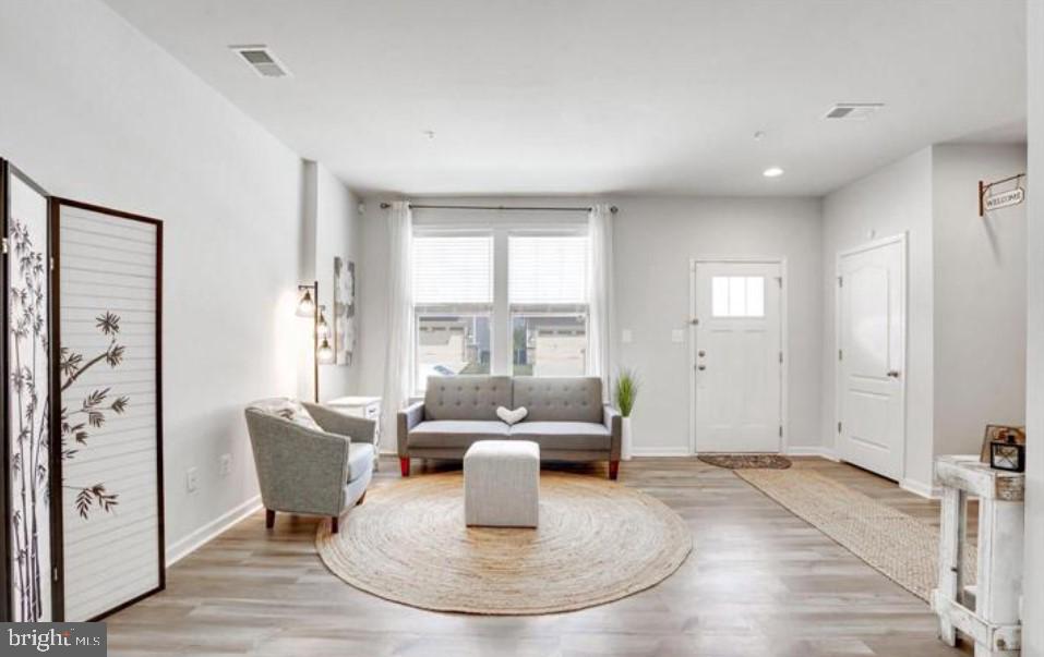 TUSCARORA CREEK - Residential