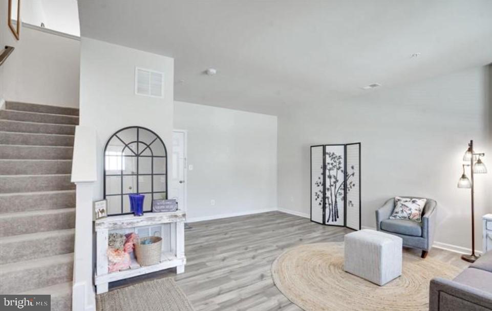 TUSCARORA CREEK - Residential