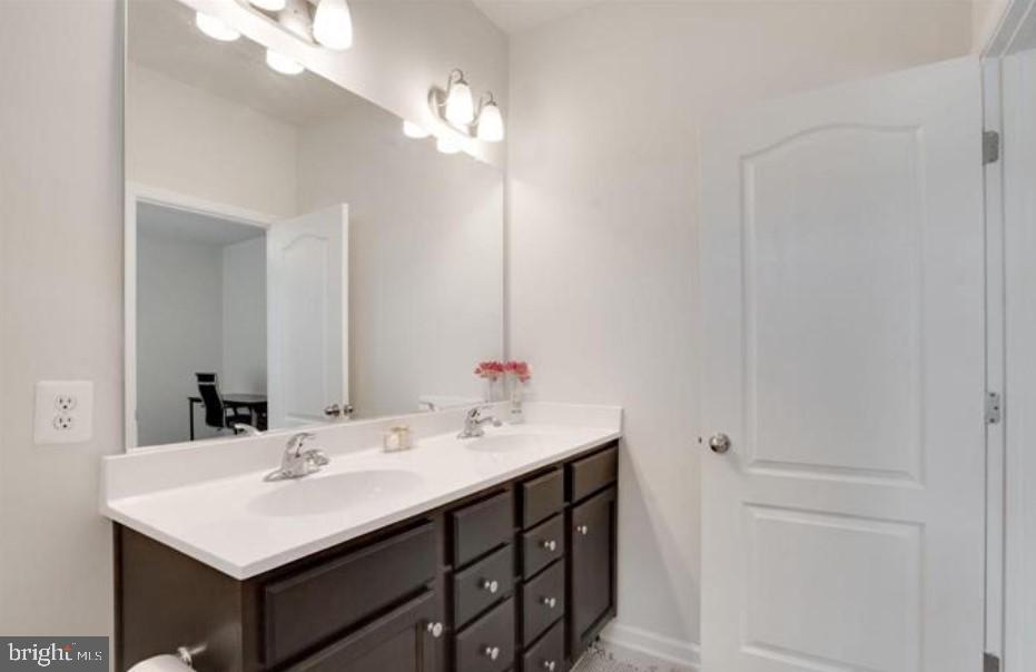 TUSCARORA CREEK - Residential