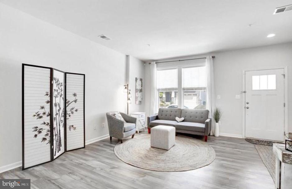 TUSCARORA CREEK - Residential