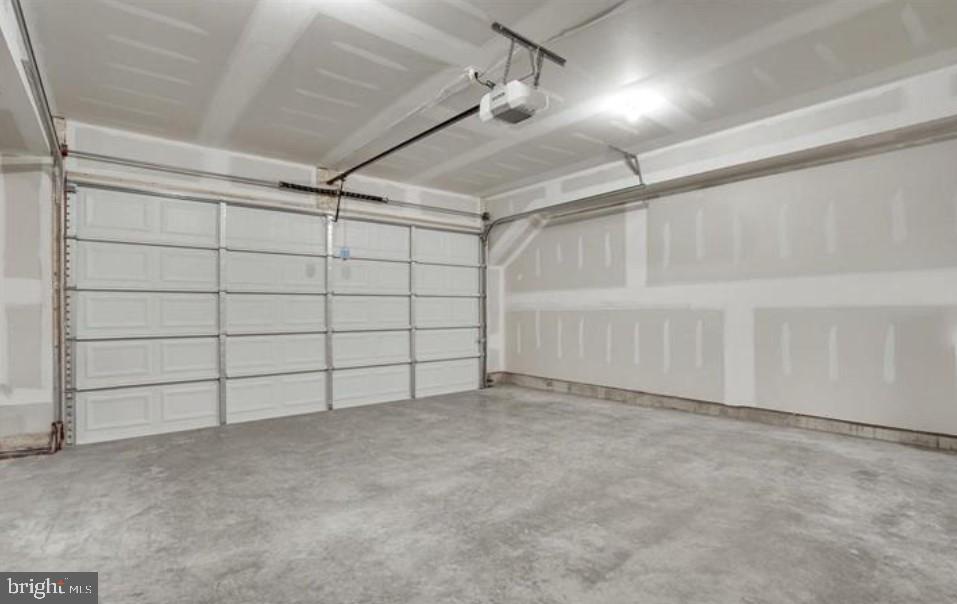 TUSCARORA CREEK - Residential