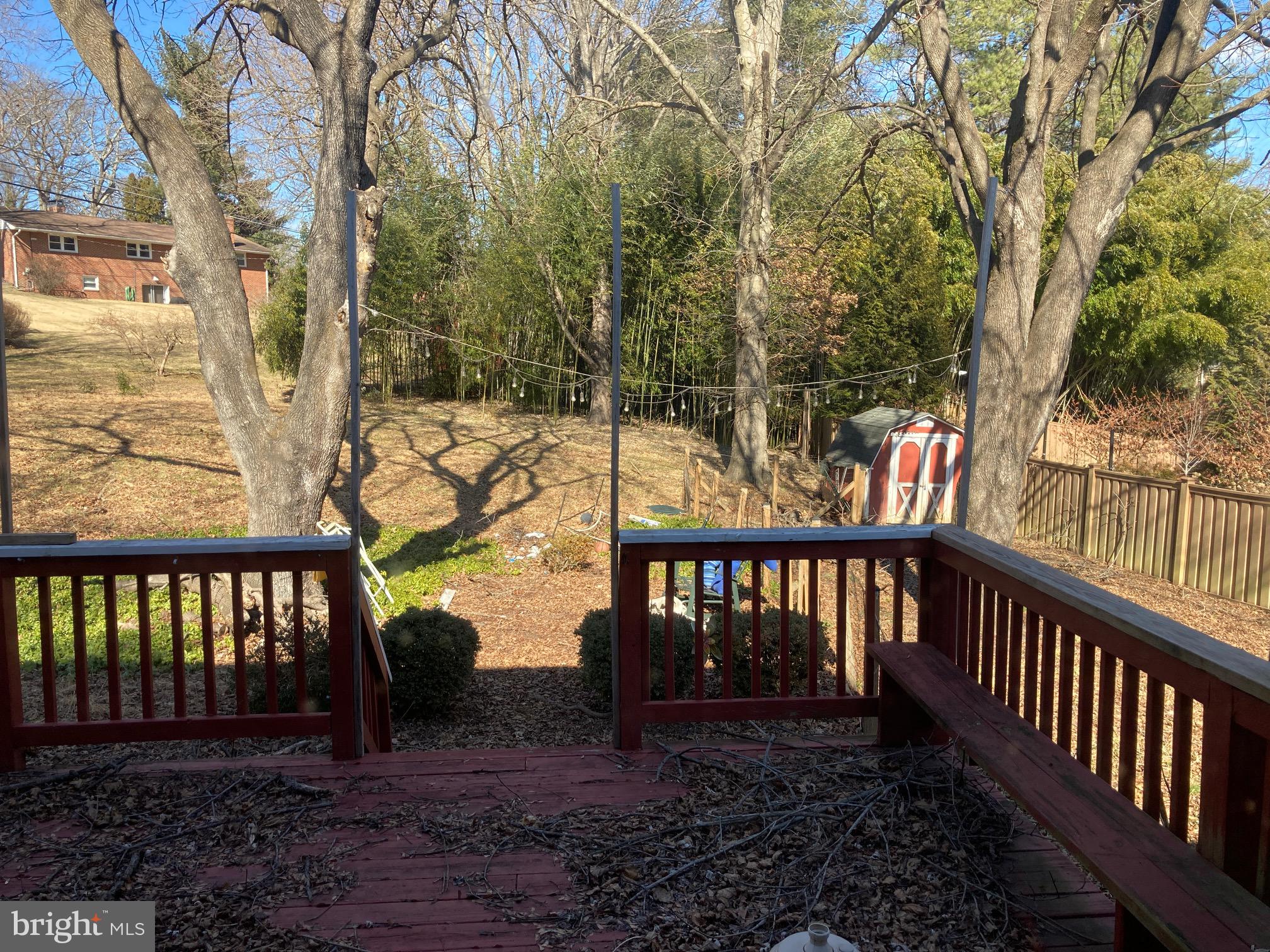 OAK LEA - Residential