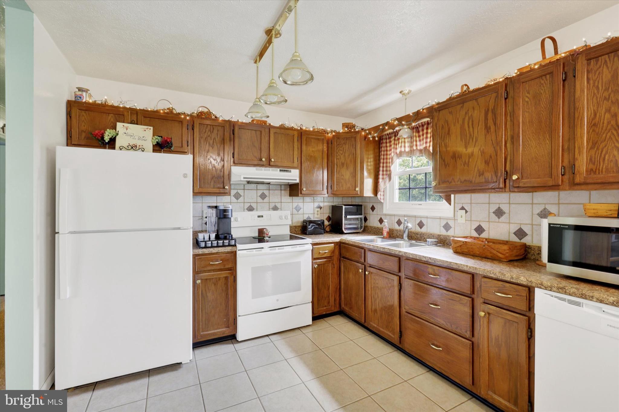 HILLSIDE HEIGHTS - Residential