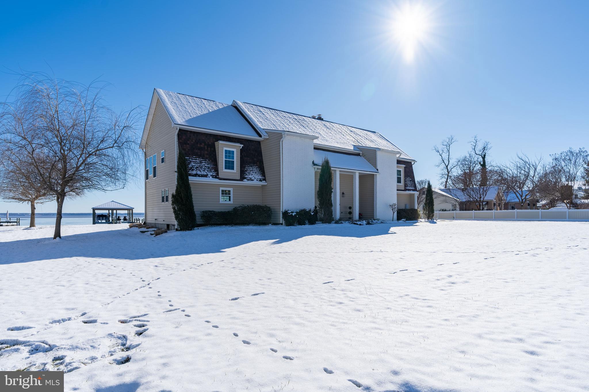 BAY SIDE PARK - Residential