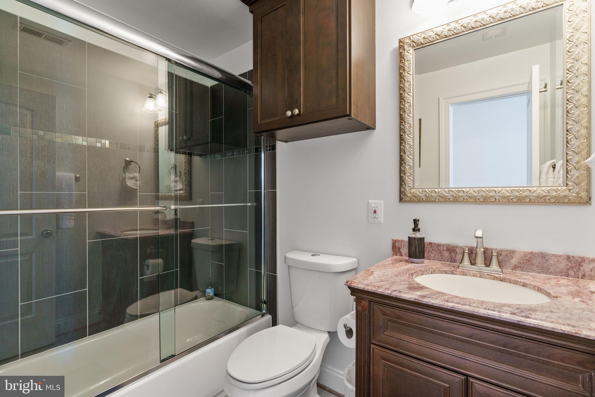 BAY SIDE PARK - Residential