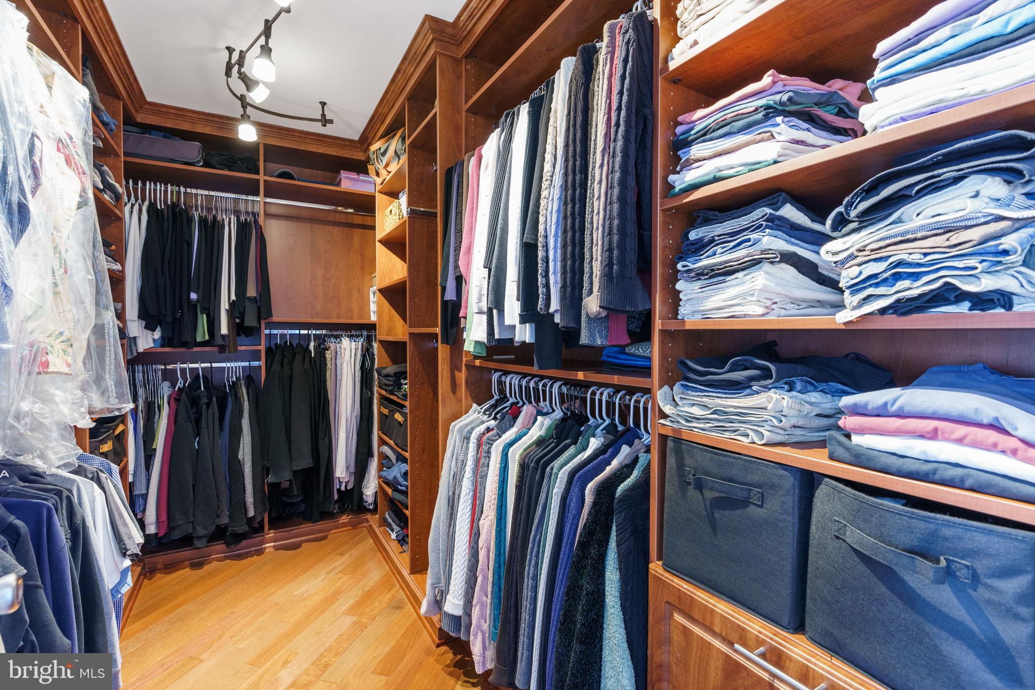 BAY SIDE PARK - Residential