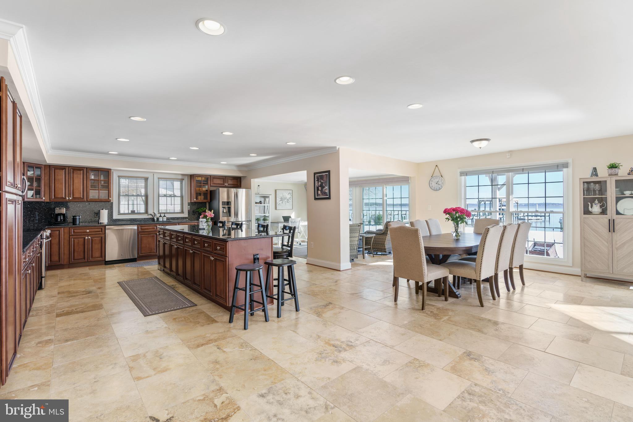 BAY SIDE PARK - Residential