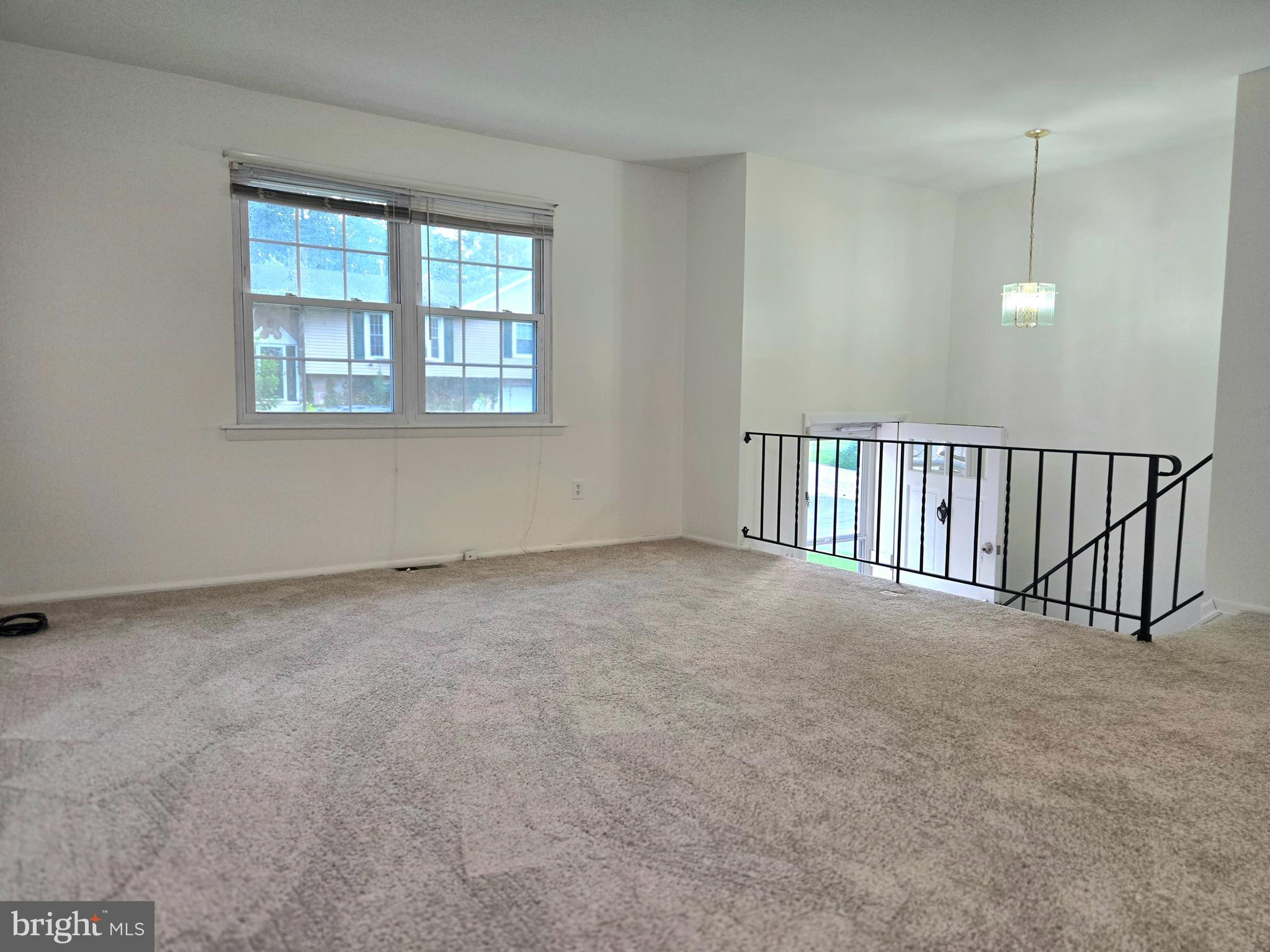 ROUND BAY VIEW - Residential Lease