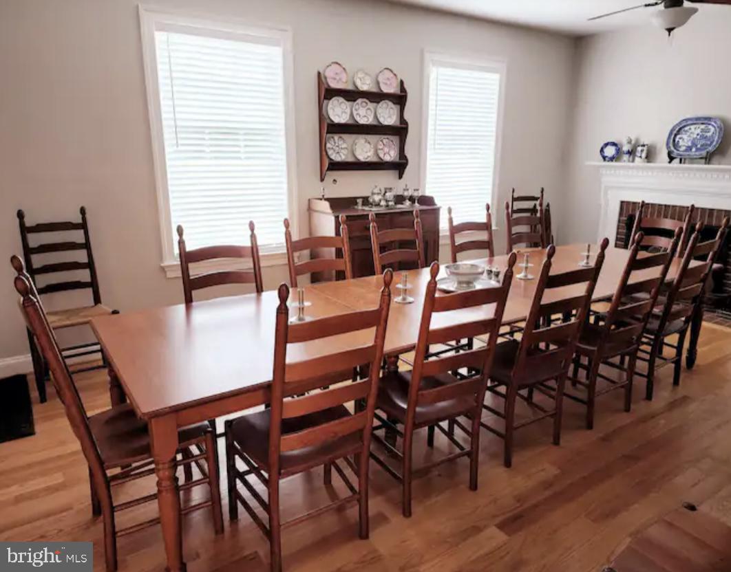 CENTREVILLE - Residential