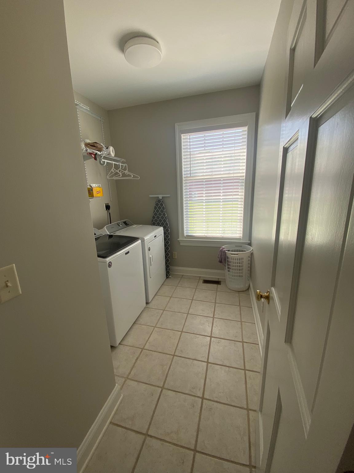 CENTREVILLE - Residential