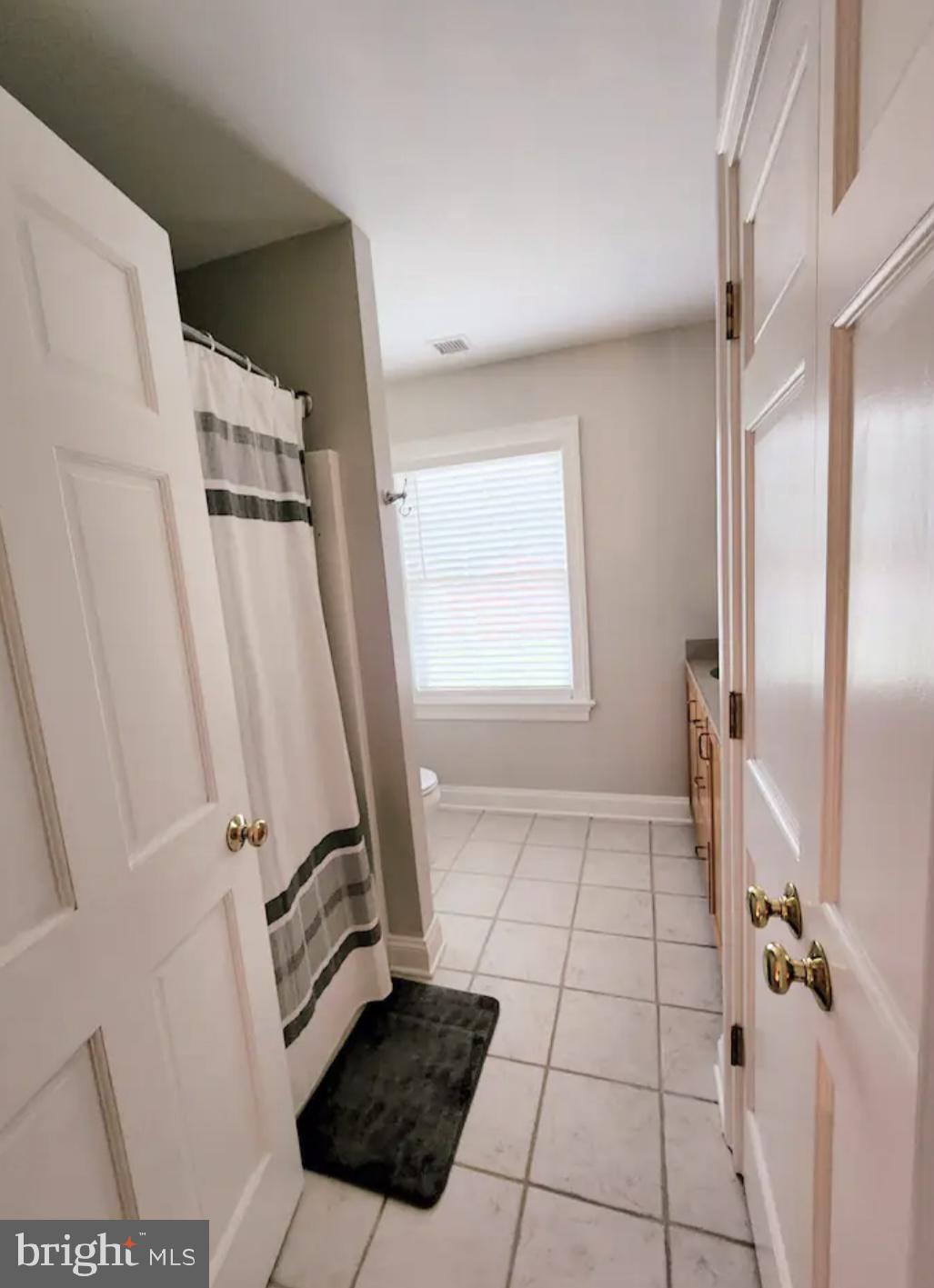 CENTREVILLE - Residential