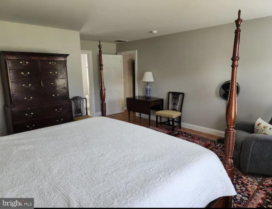 CENTREVILLE - Residential