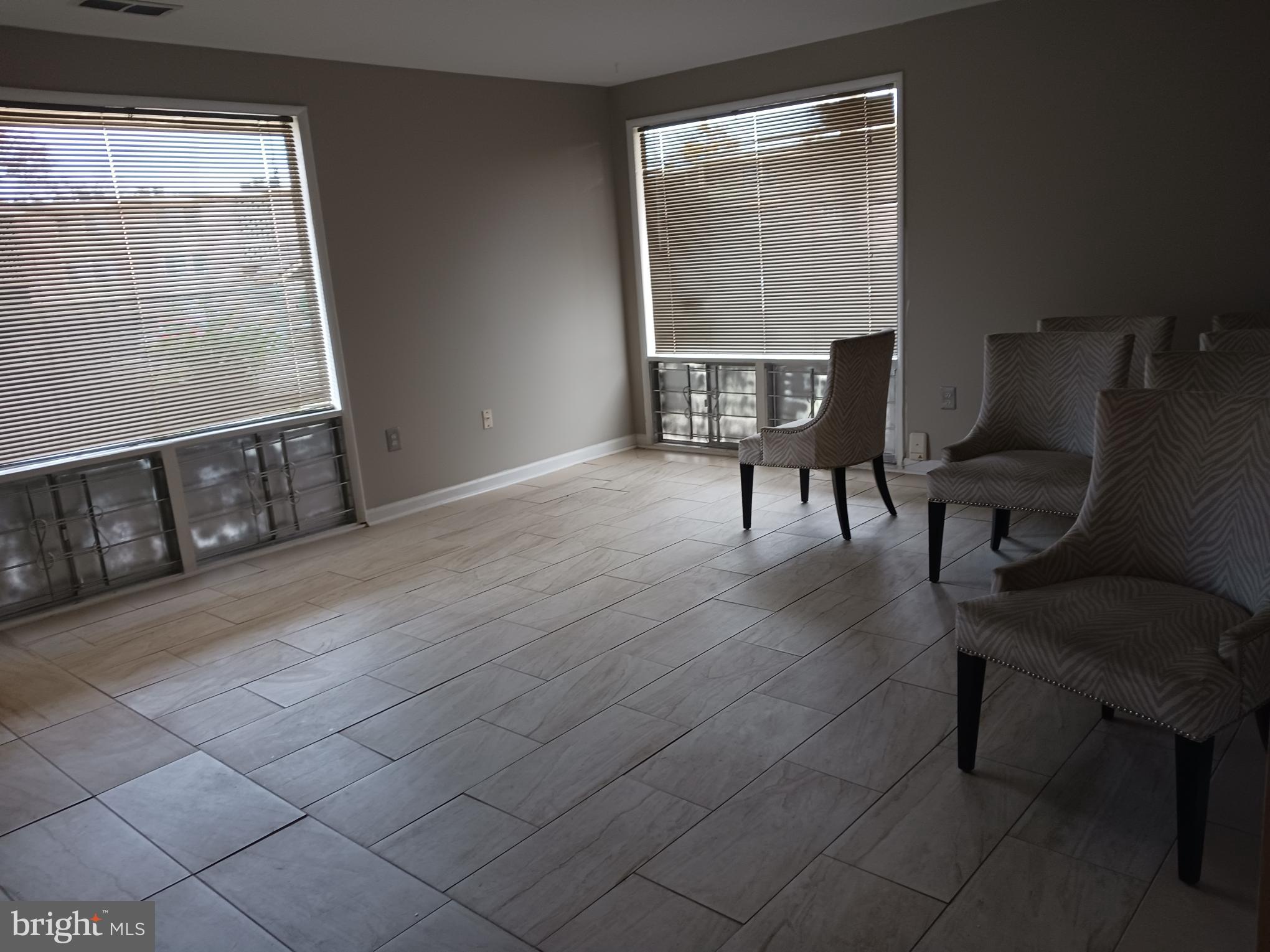 HOLLY HILL - Residential Lease