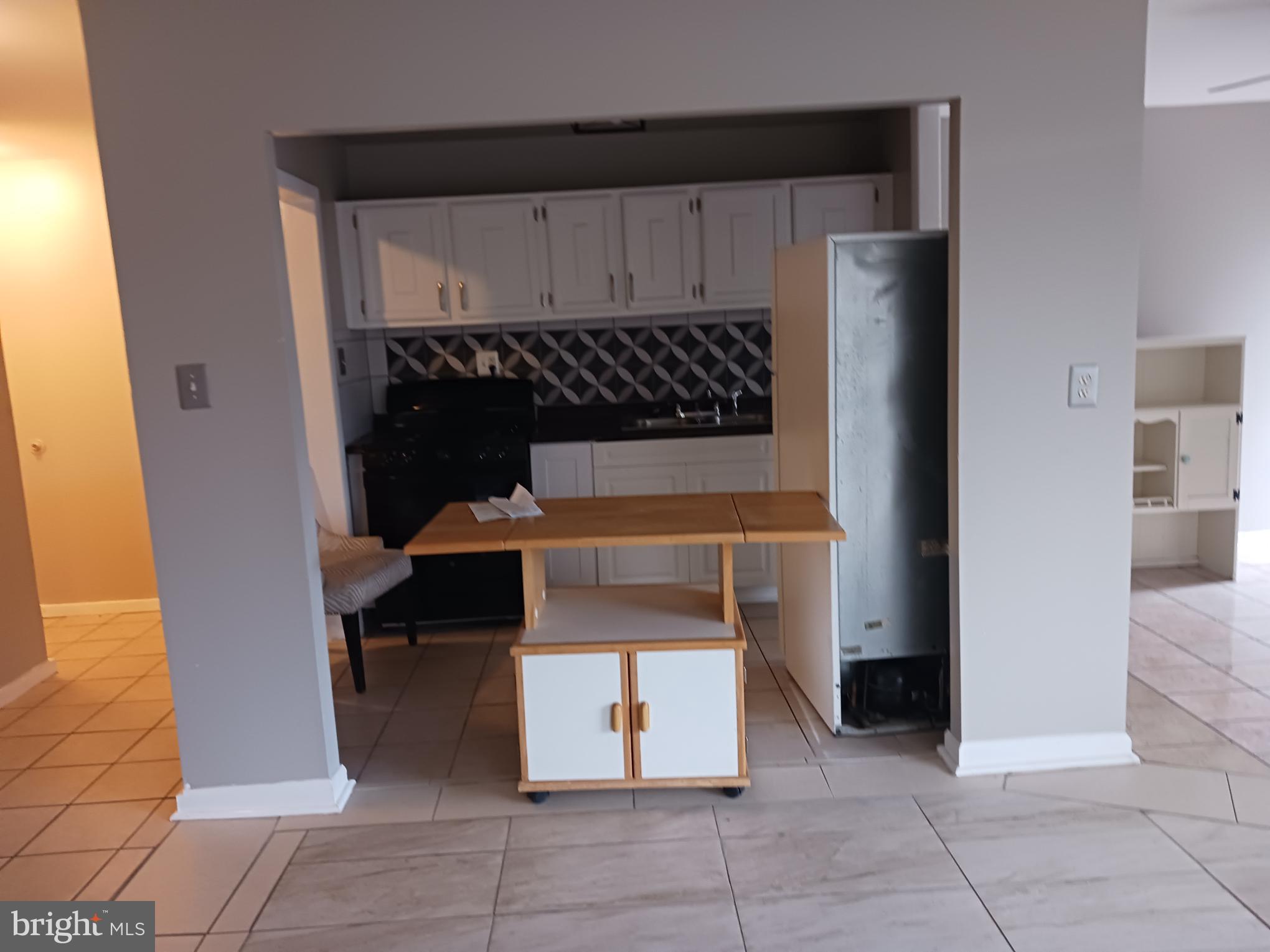 HOLLY HILL - Residential Lease