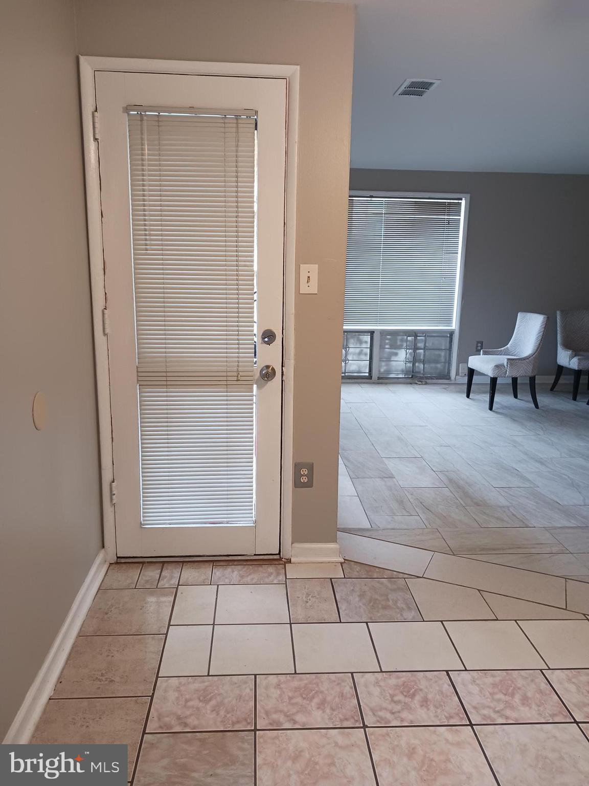 HOLLY HILL - Residential Lease