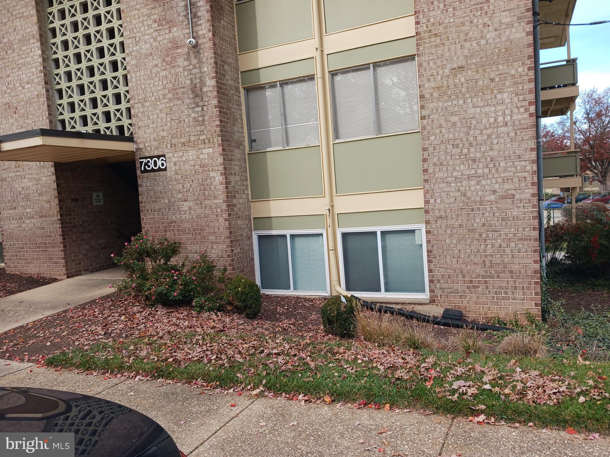 HOLLY HILL - Residential Lease