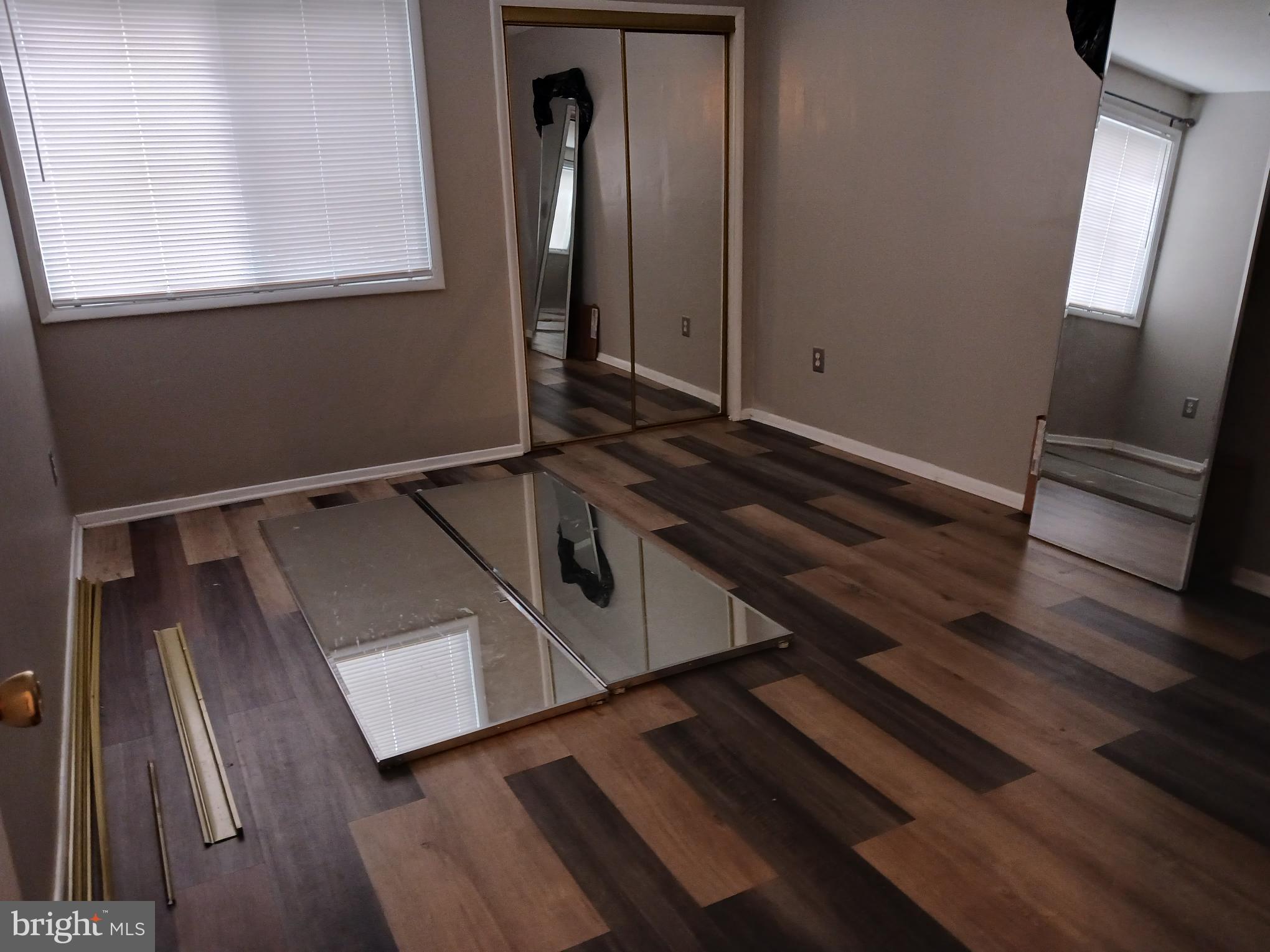 HOLLY HILL - Residential Lease