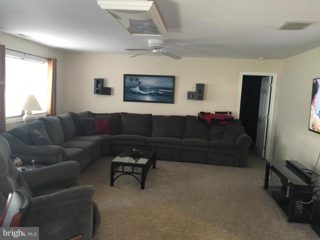 YORKTOWN AT BELAIR - Residential