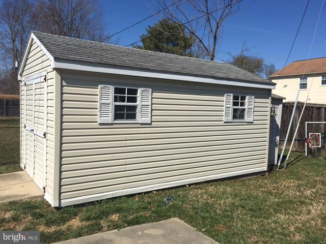 YORKTOWN AT BELAIR - Residential