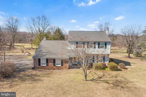 Homes For Sale - 536 Washington Crossing Road<br/> NEWTOWN, PA 18940