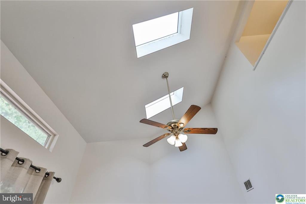 RIDINGS AT BROOKSIDE - Residential