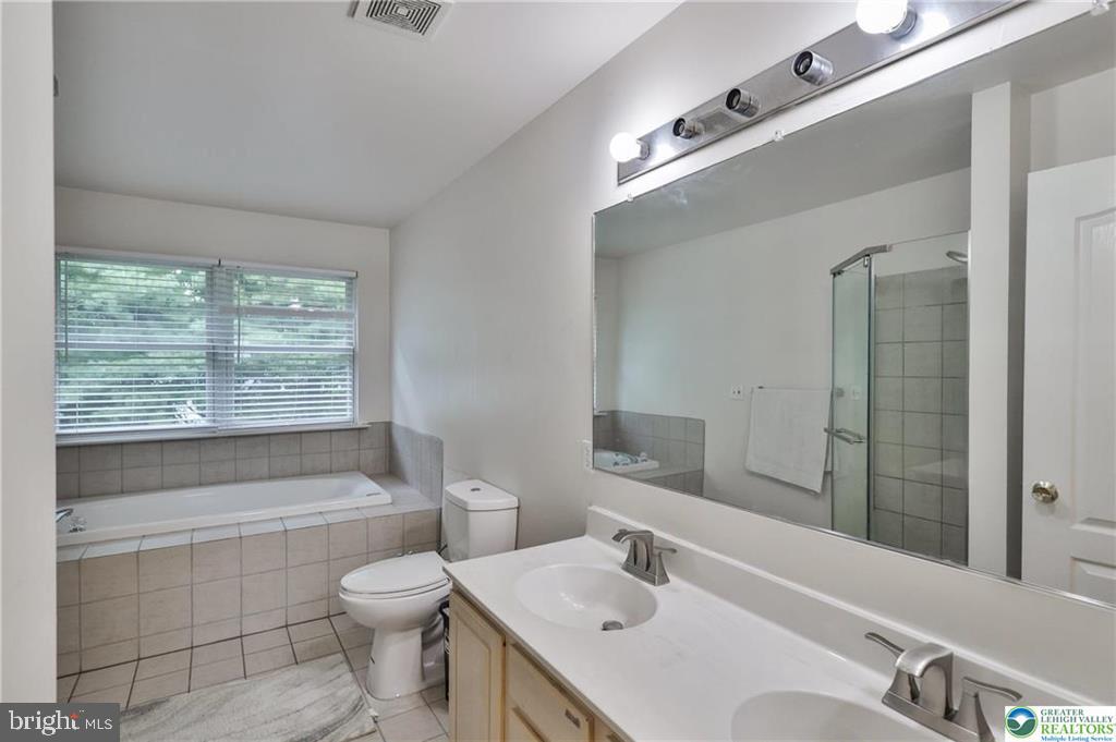 RIDINGS AT BROOKSIDE - Residential