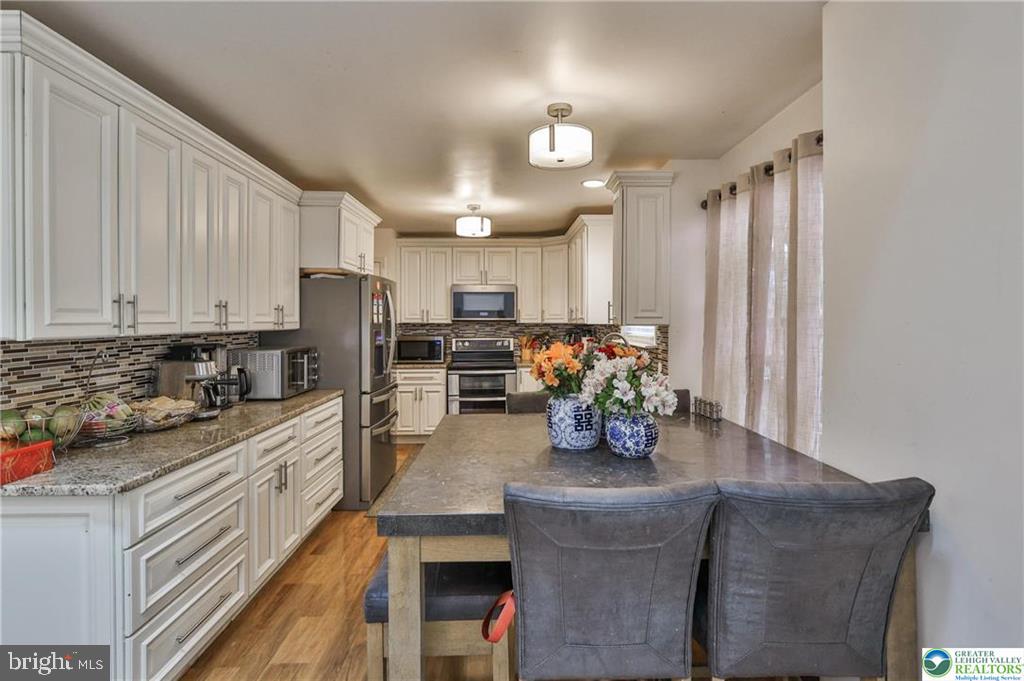 RIDINGS AT BROOKSIDE - Residential