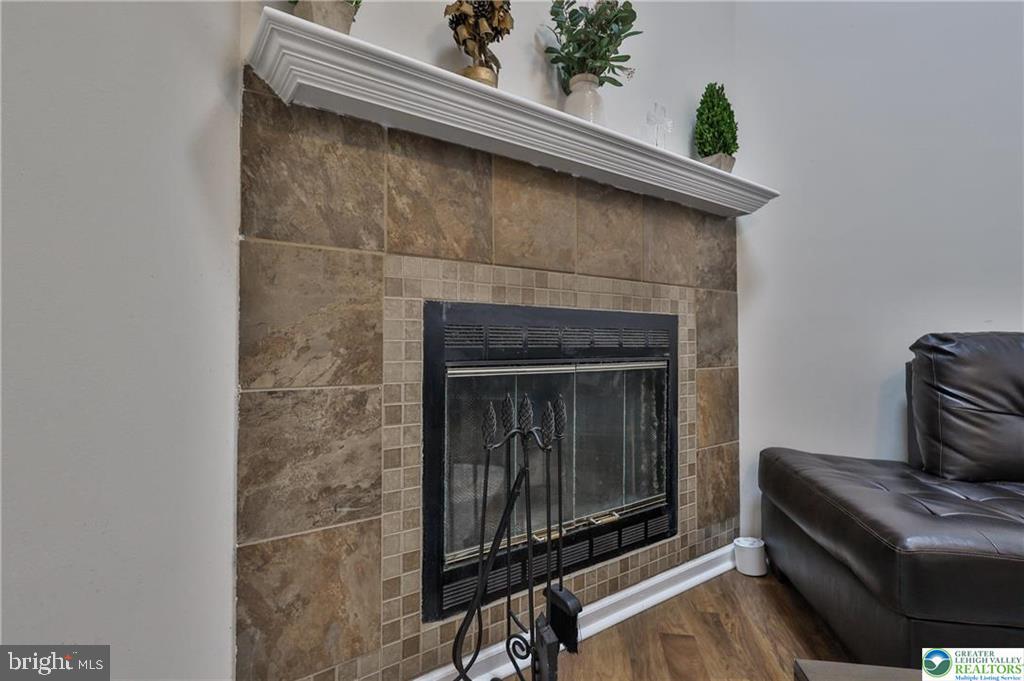 RIDINGS AT BROOKSIDE - Residential