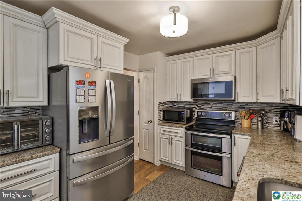 RIDINGS AT BROOKSIDE - Residential