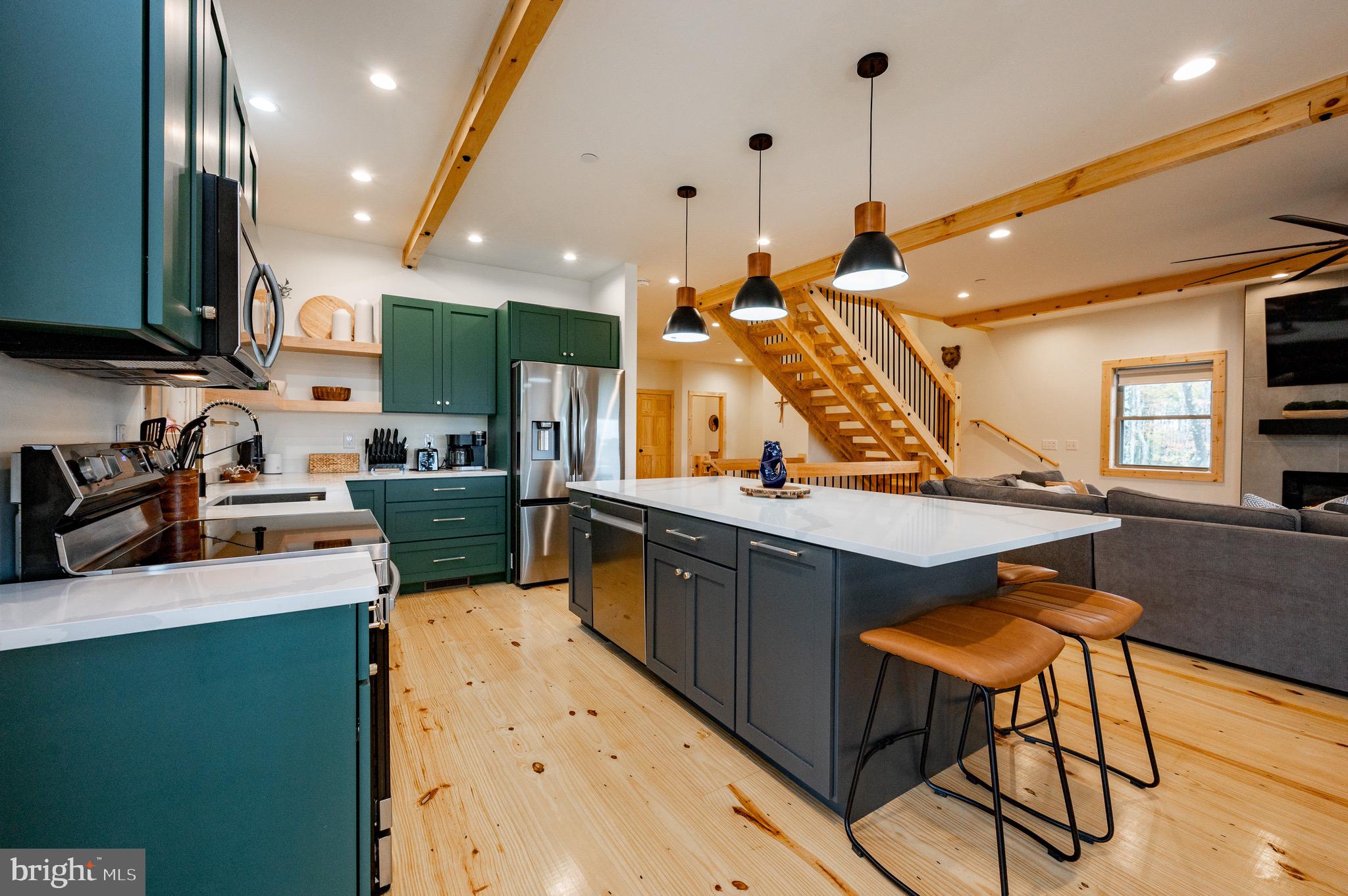 LODESTONE - Residential