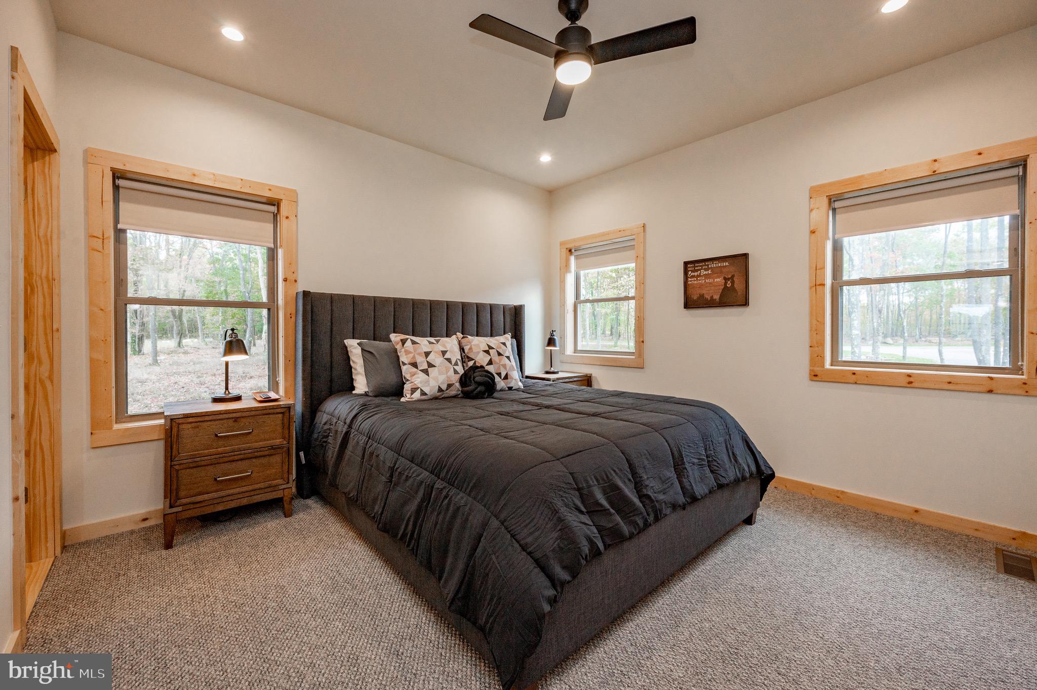 LODESTONE - Residential