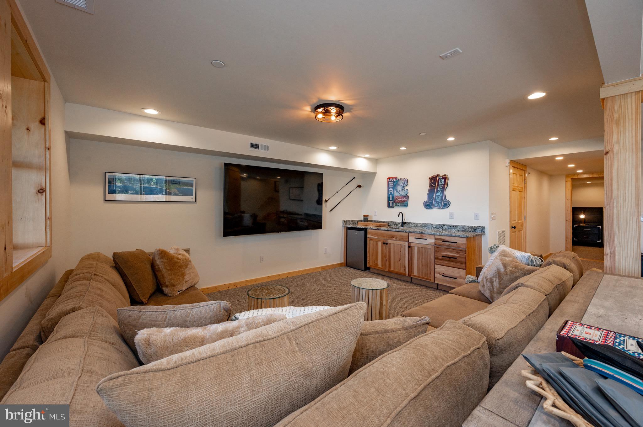 LODESTONE - Residential