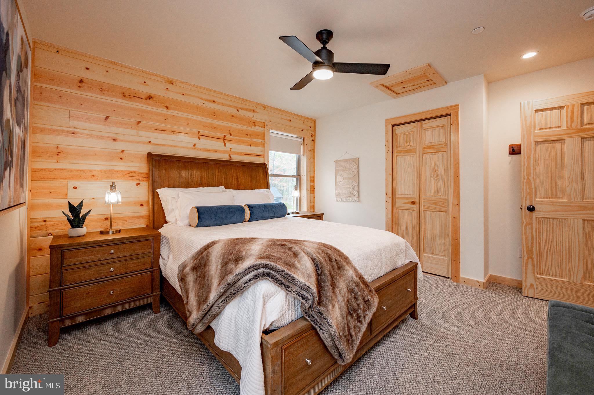 LODESTONE - Residential