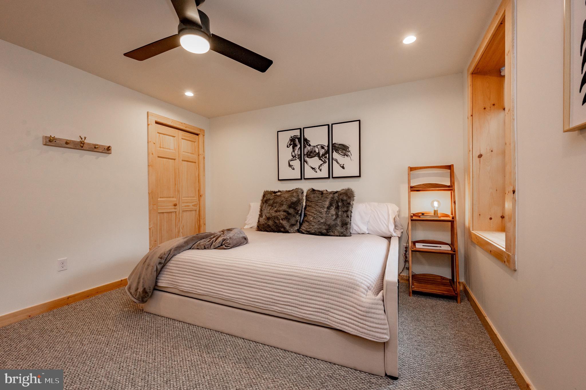 LODESTONE - Residential