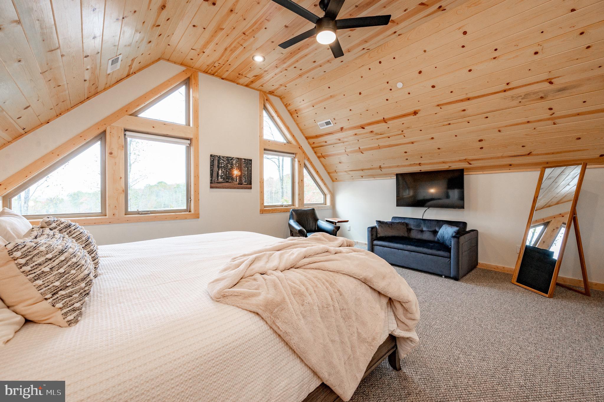 LODESTONE - Residential