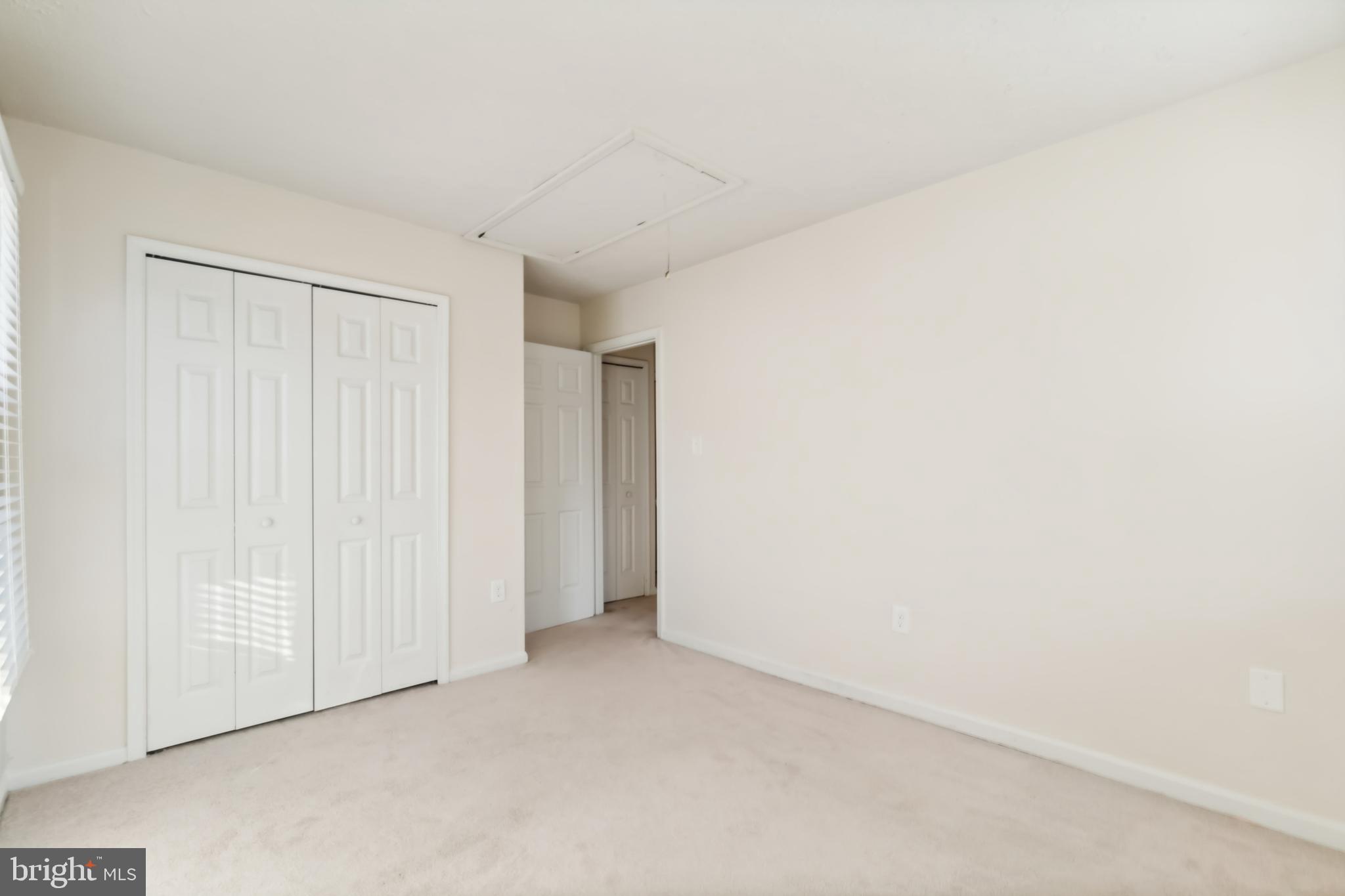 HAMPSHIRE - Residential Lease