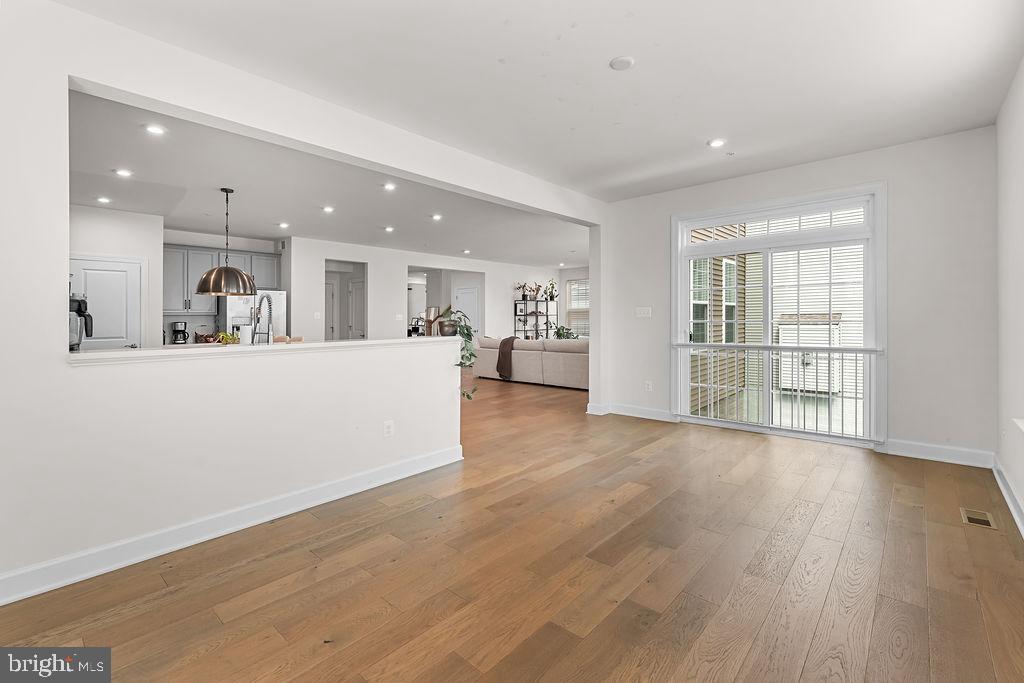 SMITH HOME FARM - Land