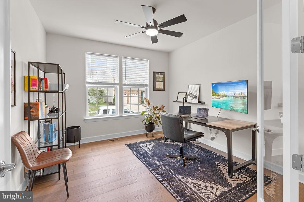 SMITH HOME FARM - Land